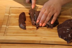 название картинки Печень говядины с луком и яблоками