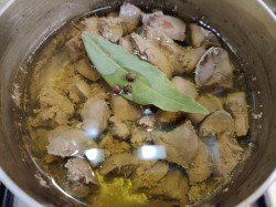 Печень отварная