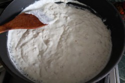 название картинки Печень в горшочках по-русски