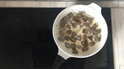 название картинки Печень в сливочном соусе