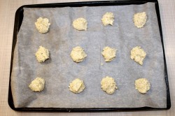 название картинки Хрустящее песочное печенье с кунжутом