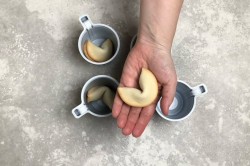 Печенье с предсказаниями китайское - шаг 12 Печенье с предсказаниями китайское - шаг 12