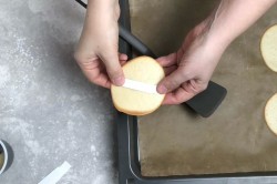 Печенье с предсказаниями китайское - шаг 7 Печенье с предсказаниями китайское - шаг 7