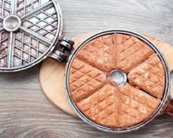 название картинки Печенье вафли в форме на газу