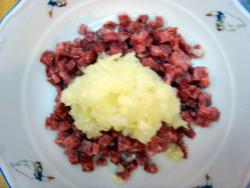 Шампиньоны фаршированные, запеченные в духовке