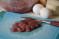 Печеночные оладьи из куриной печени