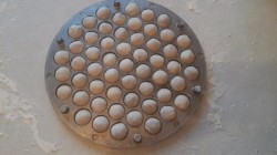 Классические пельмени в пельменнице