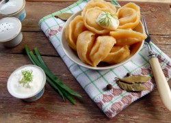 Пельмени с капустой - шаг 10