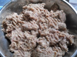 Пельмени сибирские с чесноком