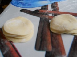 Пельмени сибирские с чесноком