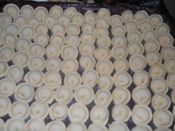 Пельмени сибирские с чесноком