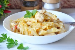 Пенне с курицей и болгарским перцем