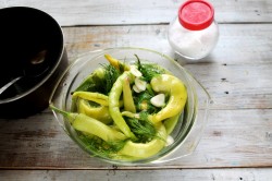 название картинки Перец Цицак на зиму по армянски