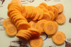 название картинки Болгарский перец с морковью на зиму