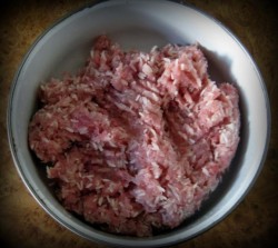 Перец фаршированный в кастрюле на фарше и рисе - шаг 5 Перец фаршированный в кастрюле на фарше и рисе - шаг 5