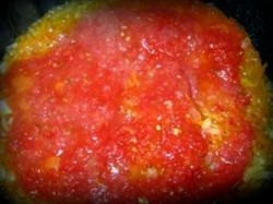 Перец фаршированный в кастрюле на фарше и рисе - шаг 8 Перец фаршированный в кастрюле на фарше и рисе - шаг 8