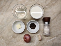 название картинки Перечный соус для стейка