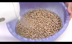 название картинки Пита и хумус - перекус на работе