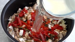 Перловка с грибами в мультиварке