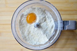 Пирог песочная галета с персиками