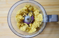 Пирог песочная галета с персиками