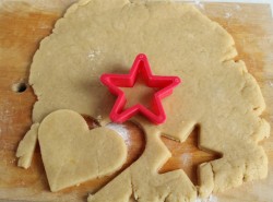 Песочное печенье на растительном масле - шаг 7