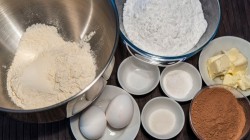 название картинки Песочное шоколадное печенье по-домашнему