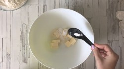 название картинки Песочное тесто на сметане