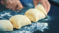 Песочные рогалики на сметане с маслом - шаг 17 Песочные рогалики на сметане с маслом - шаг 17