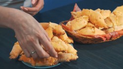 Песочные рогалики на сметане с маслом - шаг 24 Песочные рогалики на сметане с маслом - шаг 24