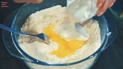 Песочные рогалики на сметане с маслом - шаг 8 Песочные рогалики на сметане с маслом - шаг 8