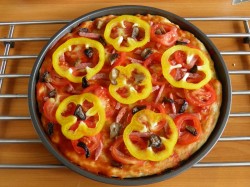 название картинки Пицца бездрожжевая с грибами на яйце и молоке