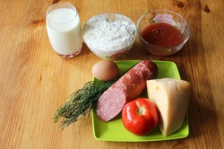 Пицца бездрожжевая на молоке с яйцом