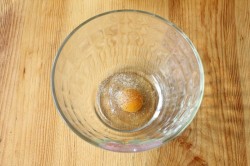 Пицца бездрожжевая на молоке с яйцом