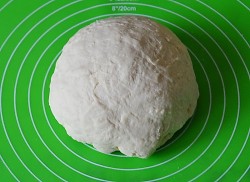 Пицца Цезарь в духовке на дрожжевом тесте