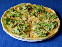 Пицца Цезарь в духовке на дрожжевом тесте