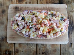 название картинки Пицца на батоне в духовке