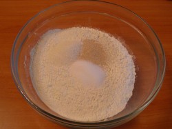 Пицца толстая по-американски - шаг 3 Пицца толстая по-американски - шаг 3