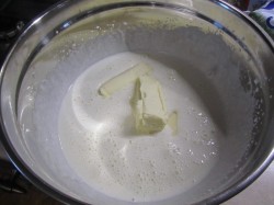 Торт Пинчер из сметанника с крем-брюле