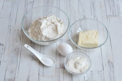 название картинки Пирог с картошкой и фаршем в духовке