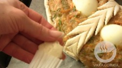 Пирог из куриного фарша Рождественское кольцо