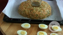 Пирог из куриного фарша Рождественское кольцо