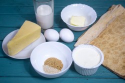 Пирог из лаваша с сыром в духовке