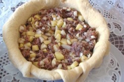 Пирог картофельный с фаршем типа балиш