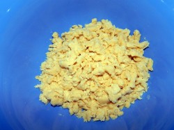 название картинки Пирог кудрявый с вареньем к чаю