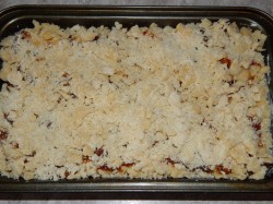 название картинки Пирог кудрявый с вареньем к чаю