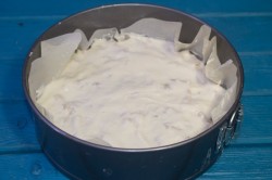 название картинки Пирог на кефире с курицей