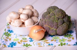 название картинки Пирог с брокколи и грибами