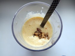 Пирог с грецкими орехами - шаг 8 Пирог с грецкими орехами - шаг 8