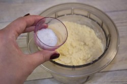 название картинки Пирог с грибами и сыром